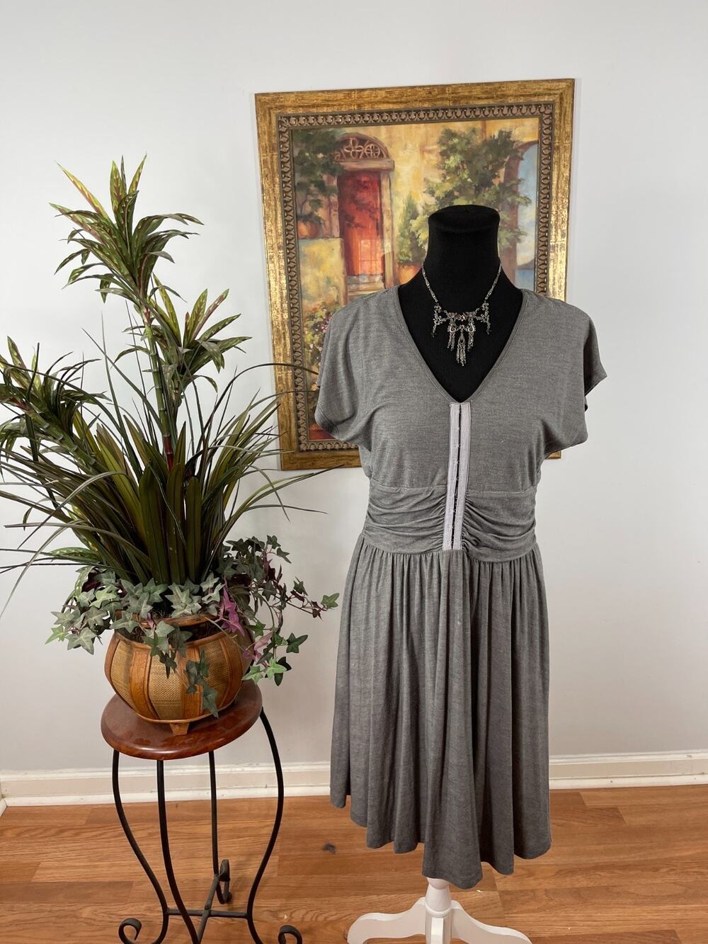 Mystree Mini Dress Womens Heather Gray Hook & Eye Detail Ruched Waist Minimalist